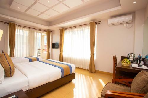Hotel Lake Paradise