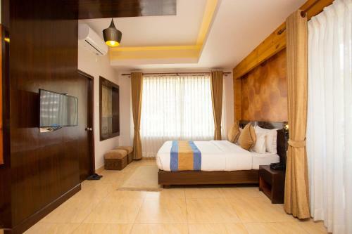 Hotel Lake Paradise