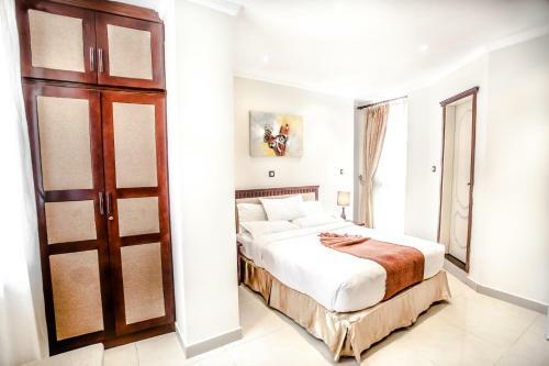 Stay Easy Hotel