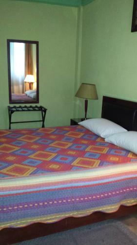 The Lions Den Hotel