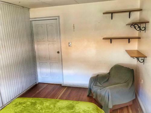 Bed & Breakfast Yolanda House