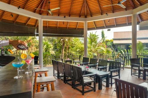 Hotel Reveal Courtyard In Reveal Angkor