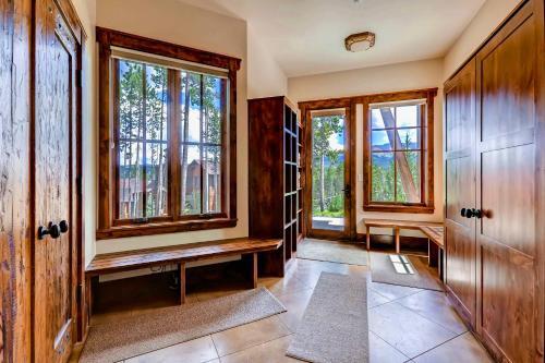Bella Villa Di Montagna