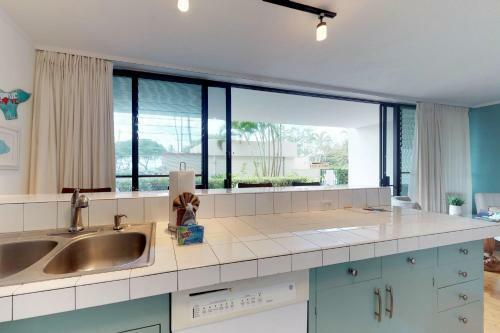 Maui Parkshore 110