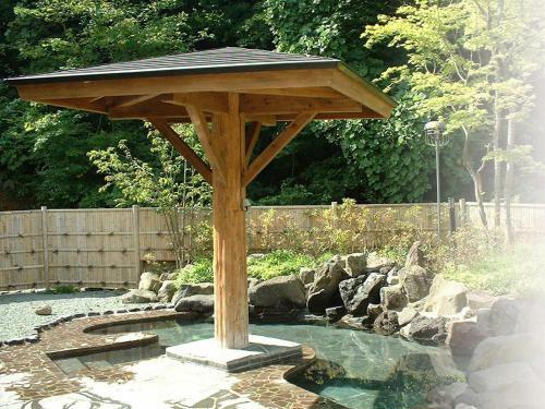 Akita_kamihata-onsen_sawarabi