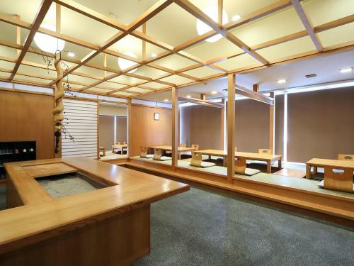 Akita_kamihata-onsen_sawarabi