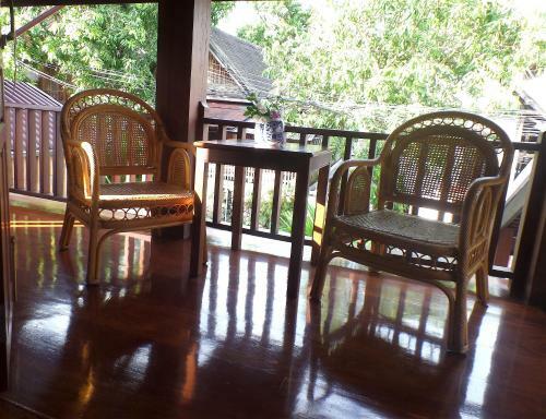 Hostal Peninsula Villas