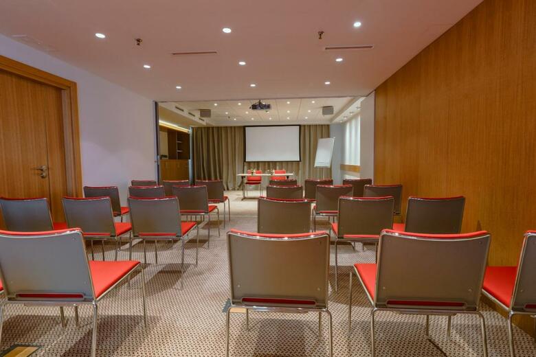 Hotel Holiday Inn Express Belgrade - City