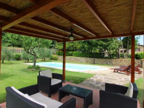 Castel Focognano Villa Sleeps 4 Pool Wifi