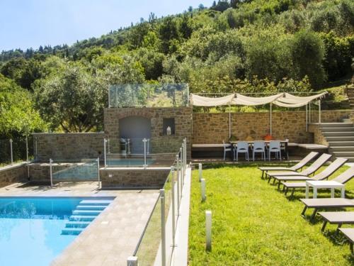 Cortona Villa Sleeps 12 Pool Air Con Wifi