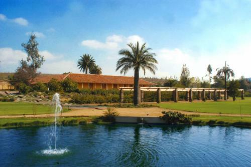 Agroturismo La Casona At Matetic Vineyards