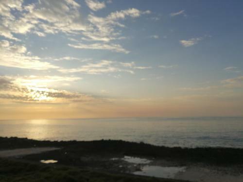 Hostal Posada Almond Bay