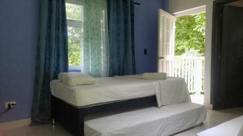 Hostal Orange House Downtown