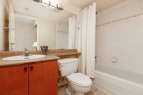Cozy Apartment Near Minoru Park