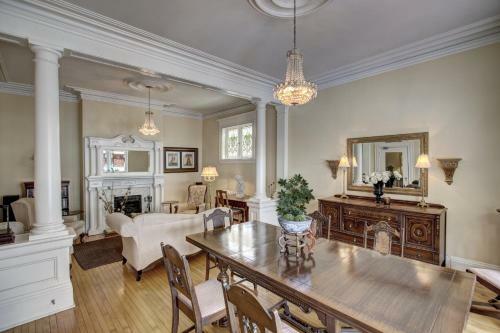 Bed & Breakfast Banberry House Heritage Inn