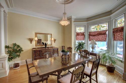 Bed & Breakfast Banberry House Heritage Inn
