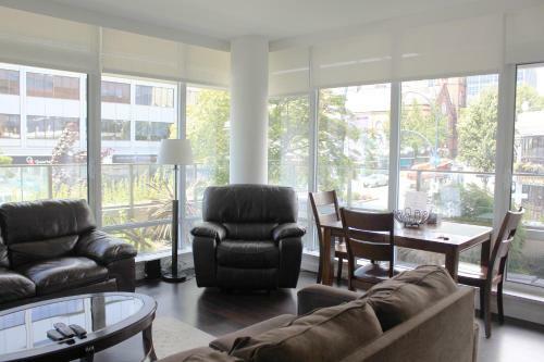 Apartamento Urban Getaway 2 Bedroom Condo
