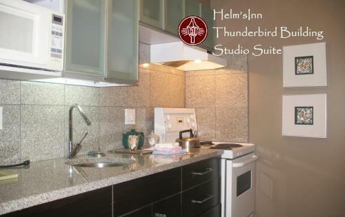 Hotel Helm's Inn