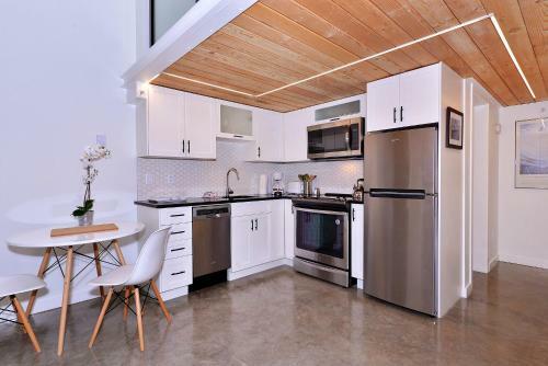 Apartamentos Lee Chong Luxury Vacation Rentals