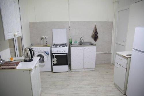 Central Yet Secluded And Just Renovated Apartment