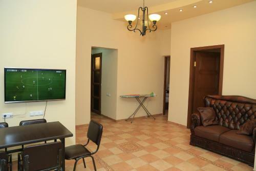 Holiday Home On Charens Street