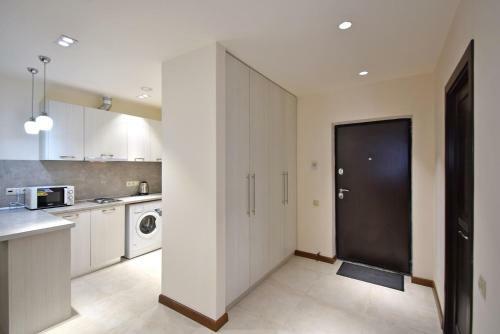 Luxury Apartments Just Near Republic Square