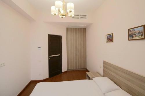 Luxury Apartments Just Near Republic Square