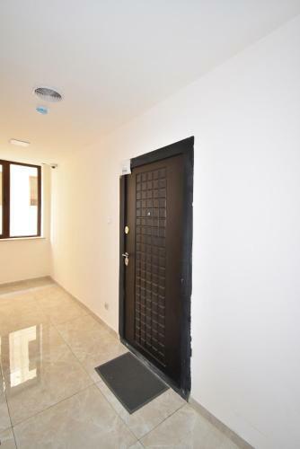 Luxury Apartments Just Near Republic Square