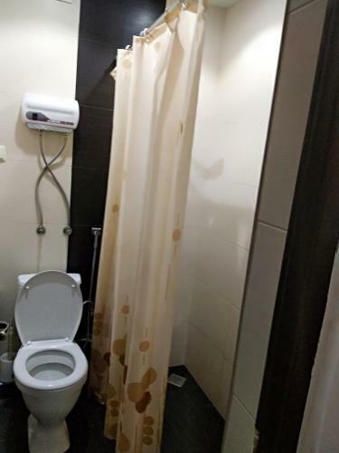Hostal Komitas Avenue Guest House