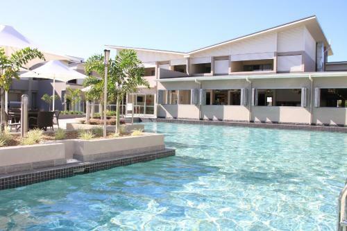 Hotel 1770 Lagoons Central Apartment Resort