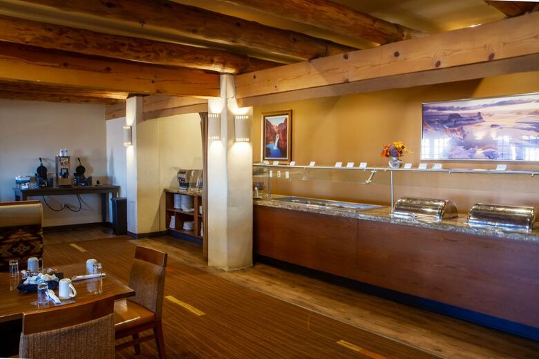 Hotel Courtyard By Marriott At Lake Powell - Page