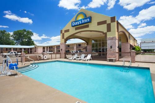 Motel Days Inn By Wyndham Conway