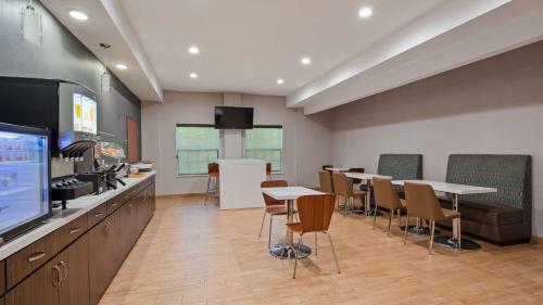 Hotel Best Western Ingleside Inn & Suites