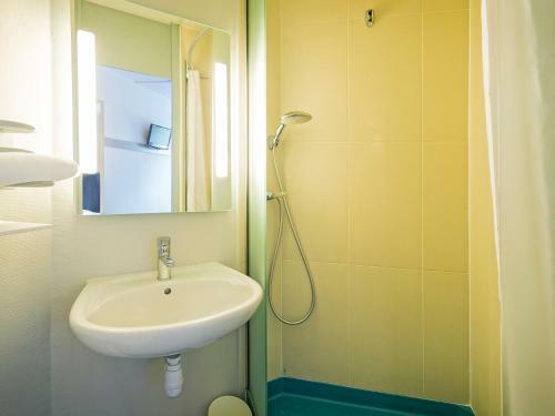 Hotel B&B H�tel Mulhouse Ile Napol�on