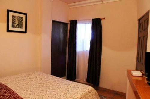 Hotel 12 Reales
