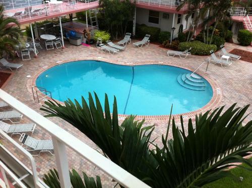 Hotel Holiday Isle Yacht Club