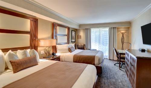 Hotel Eden Resort And Suites, Bw Premier Collection
