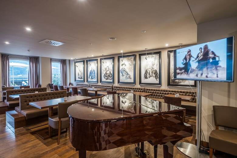 Hotel Vila Gale Porto Ribeira