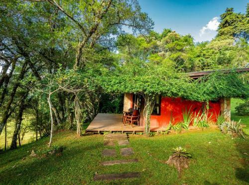 Hostal Pousada Jardim Das Montanhas