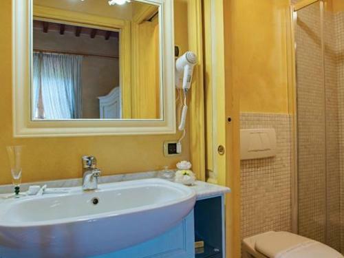 Bonazza Villa Sleeps 20 Pool Air Con Wifi