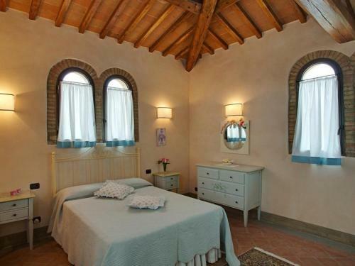 Bonazza Villa Sleeps 20 Pool Air Con Wifi