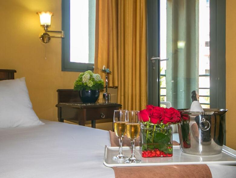 Lara Park Hotel