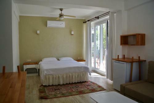 Hotel Hideaway