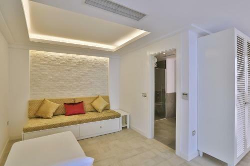 Arnna Hotel