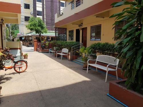 Hostal Thana Guesthouse