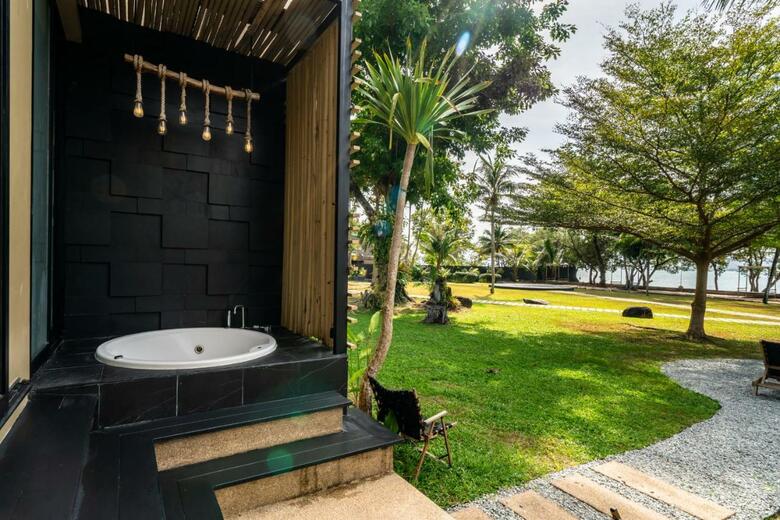 Hotel The Mangrove Panwa Phuket Resort
