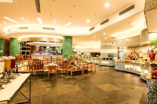Hotel Sunshine Resort Intime Sanya