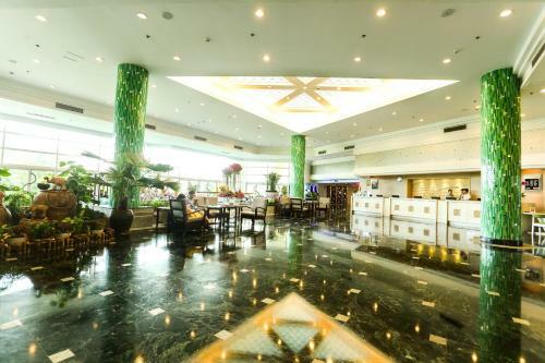 Hotel Sunshine Resort Intime Sanya