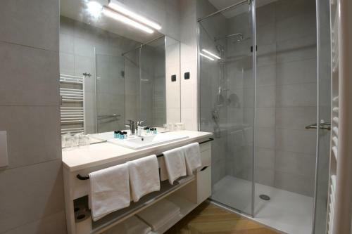 Aparthotel Milenij
