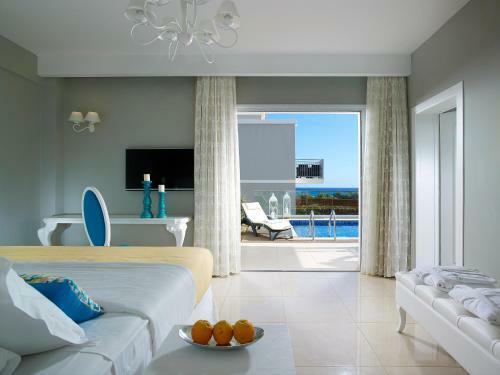 Hotel Anemos Luxury Grand Resort